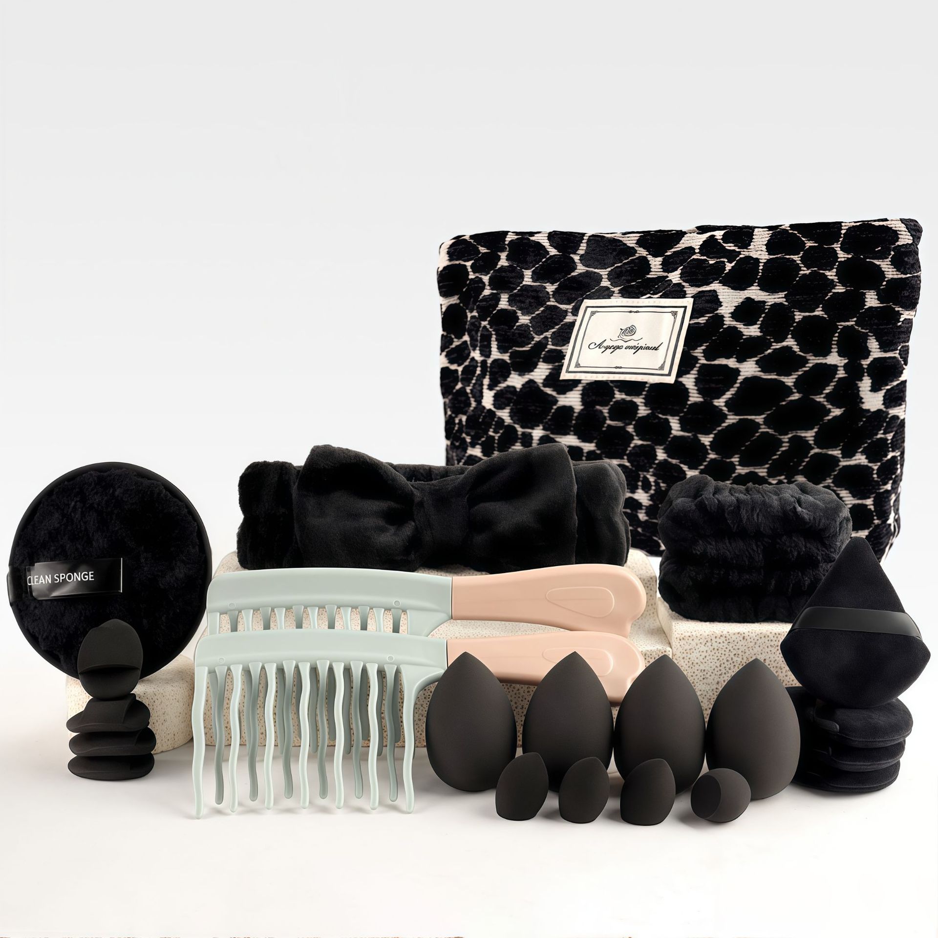 メイクブラシセット シックな香りのスタイル ビューティーツー - Makeup Brush Set のレビューと価格