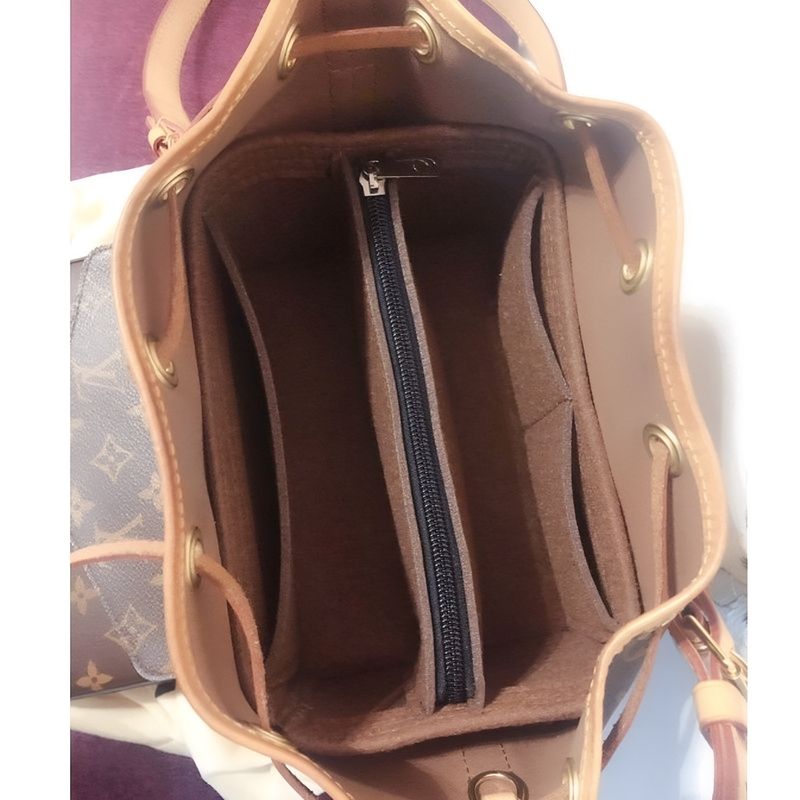 NOEシリーズ Noe BB PetitNM フェルトインサ - Ysl Beauty Makeup Bag のレビューと価格
