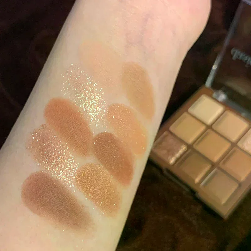 DIKALU 9 色グリッターアイシャドウパレット韓国メイク - Eyeshadow Glitter Pigment のレビューと価格