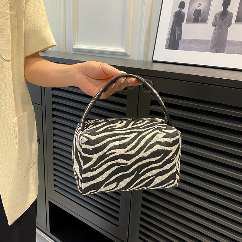 大容量の豪華なヒョウ柄のメイクアップバッグ,キャンバス,ジッ - Ysl Beauty Makeup Bag のレビューと価格