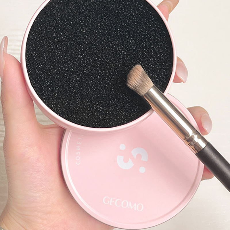 メイクブラシクリーニングボックスクイッククリーンスポンジアイ - Cosmetic Sponge のレビューと価格